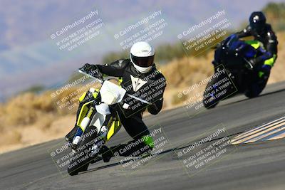 media/Jan-09-2022-SoCal Trackdays (Sun) [[2b1fec8404]]/Turn 16 (11am)/